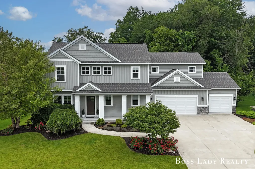 6342 Eaglewood Drive Blendon Township MI 49426