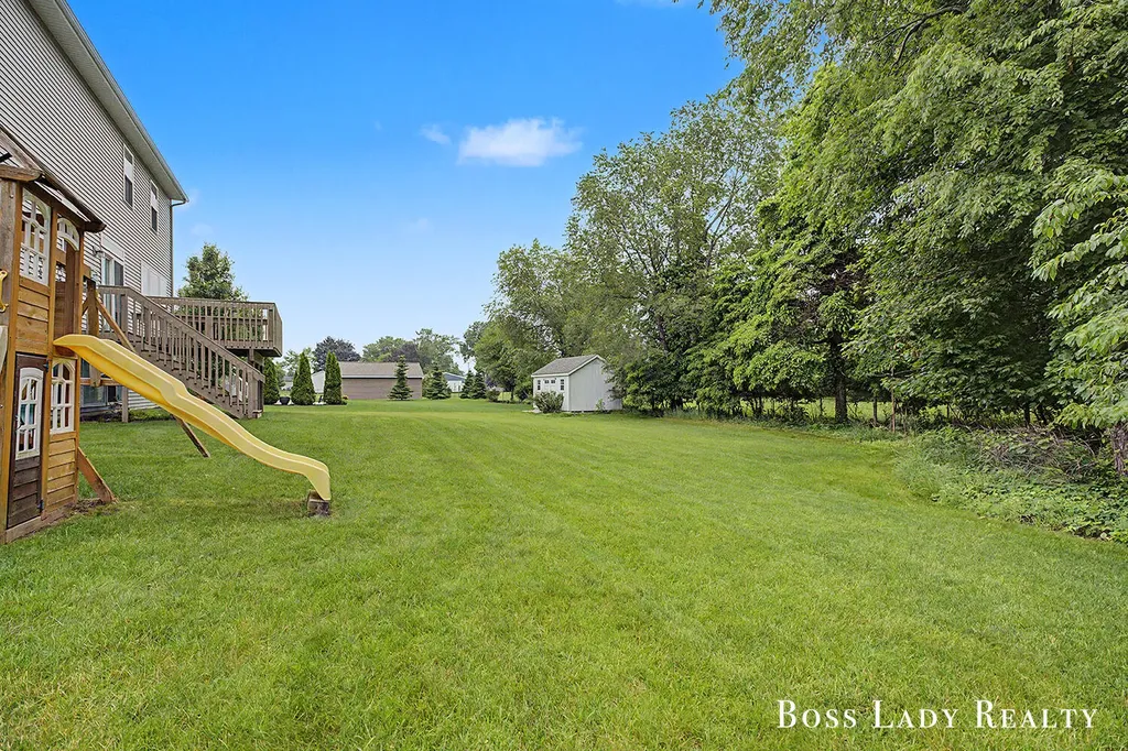 6342 Eaglewood Drive Blendon Township MI 49426