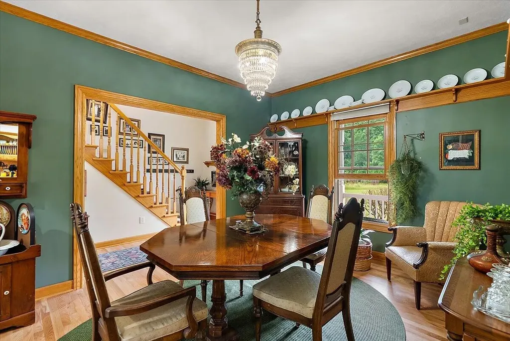 8236 Alpine Avenue NW Alpine Township MI 49345
