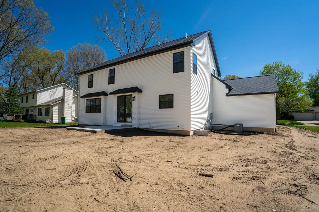 9933 Honey Creek Trail Portage City MI 49024
