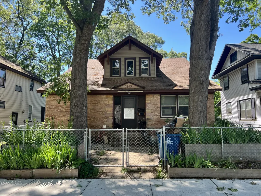 2913 5th Street Muskegon Heights City MI 49444