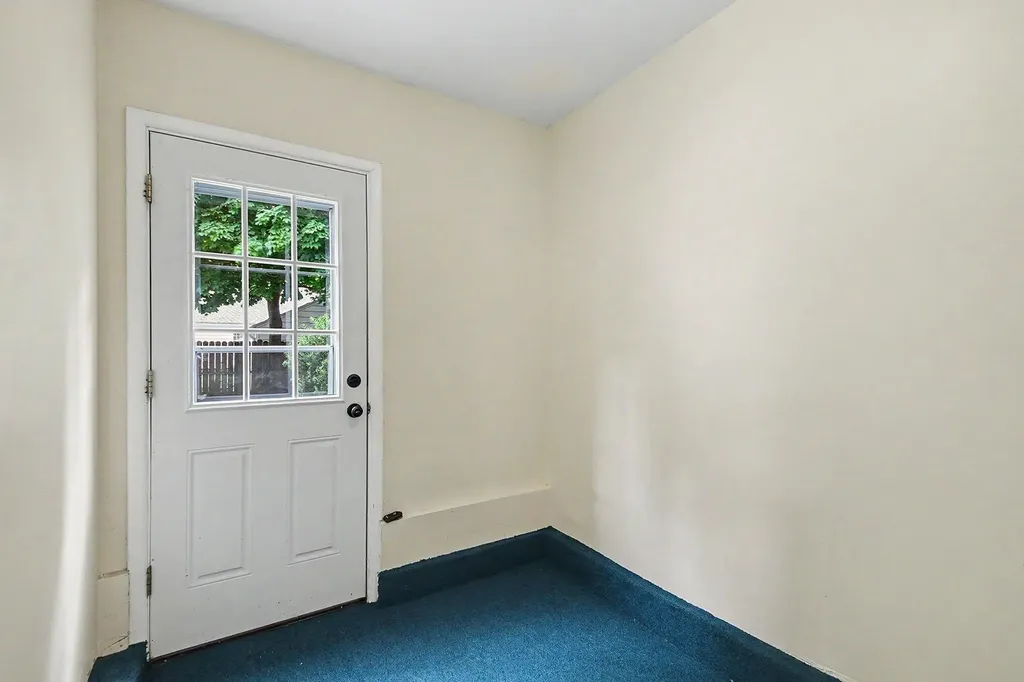 1930 Galewood Avenue SW Wyoming City MI 49509