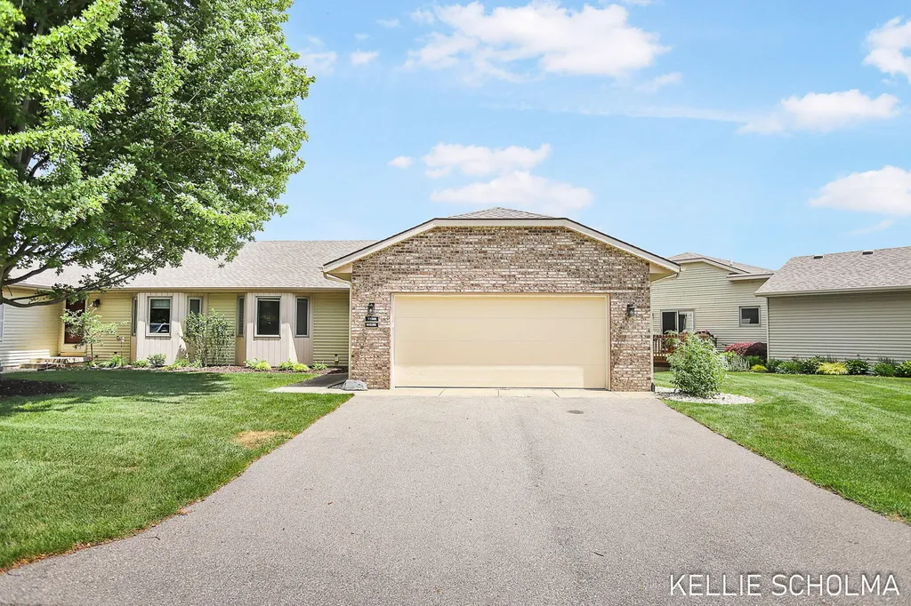 11386 Ripple Drive Allendale Charter Township MI 49401