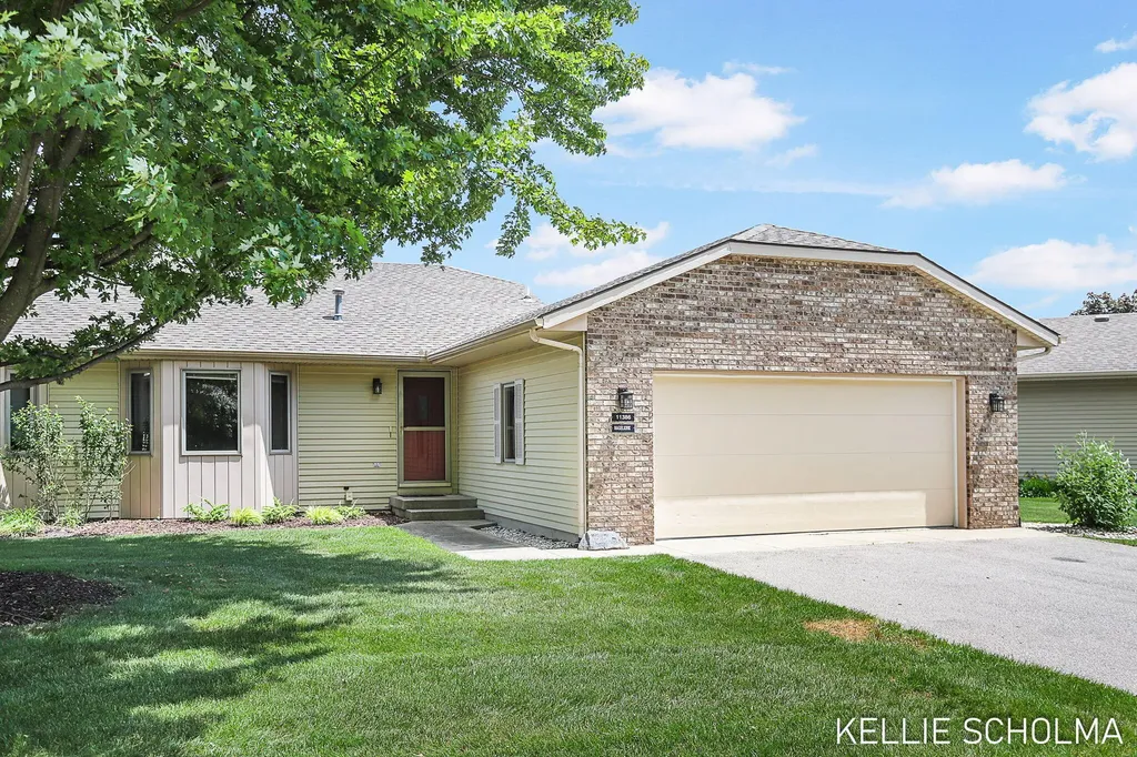 11386 Ripple Drive Allendale Charter Township MI 49401