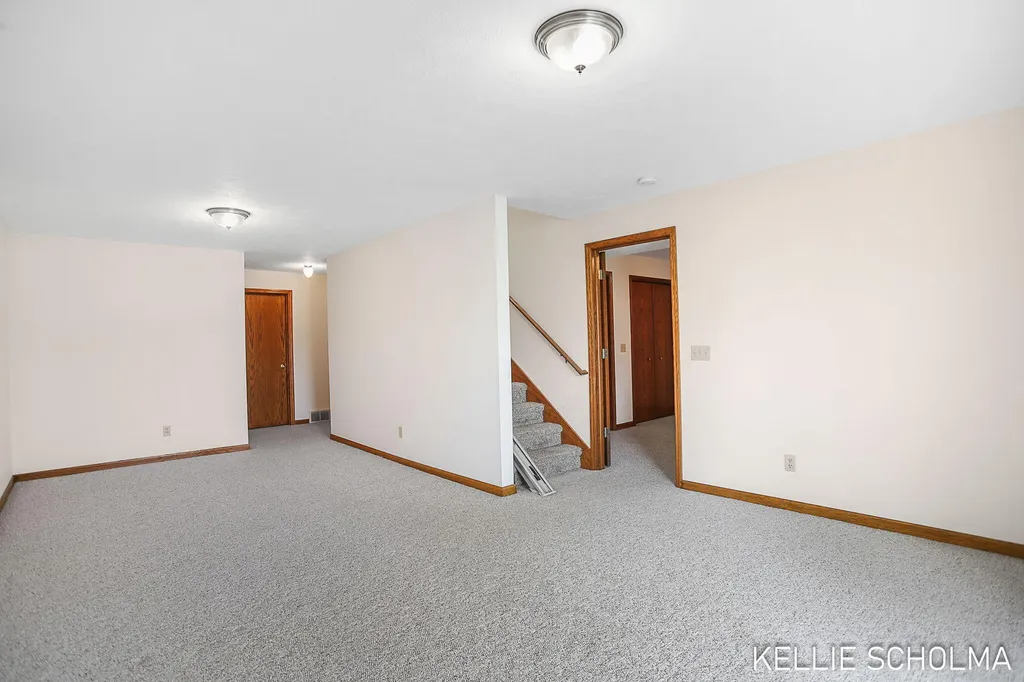 11386 Ripple Drive Allendale Charter Township MI 49401