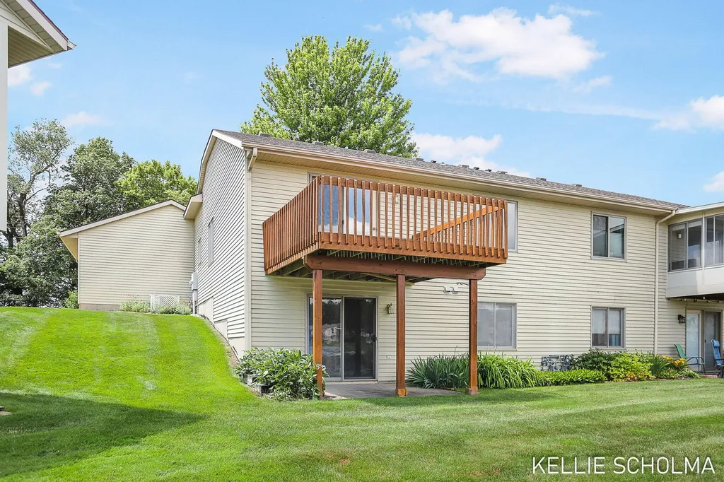 11386 Ripple Drive Allendale Charter Township MI 49401