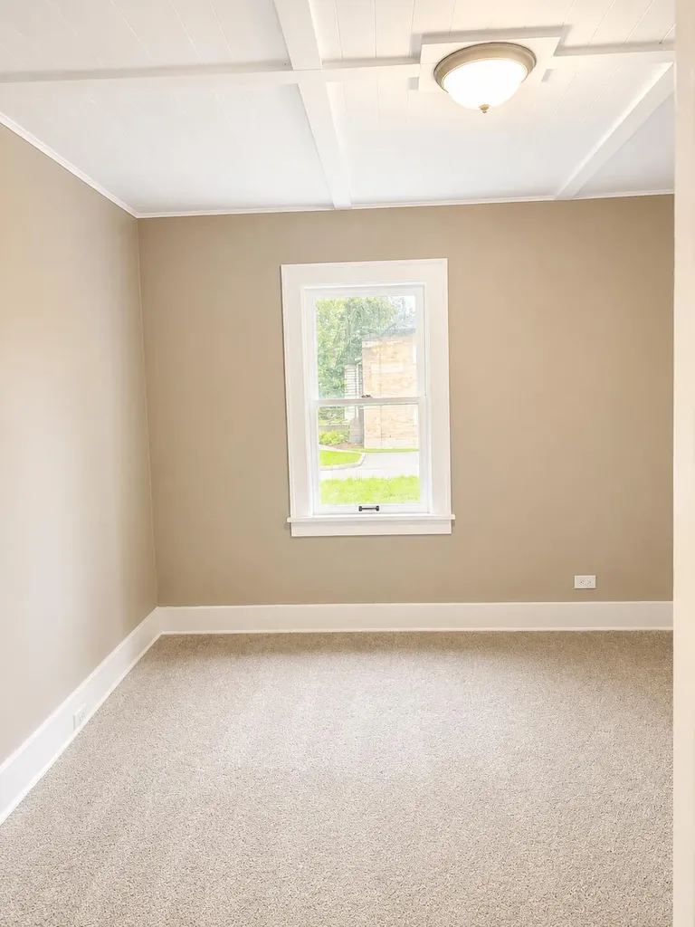 657 Allen Avenue Muskegon City MI 49442
