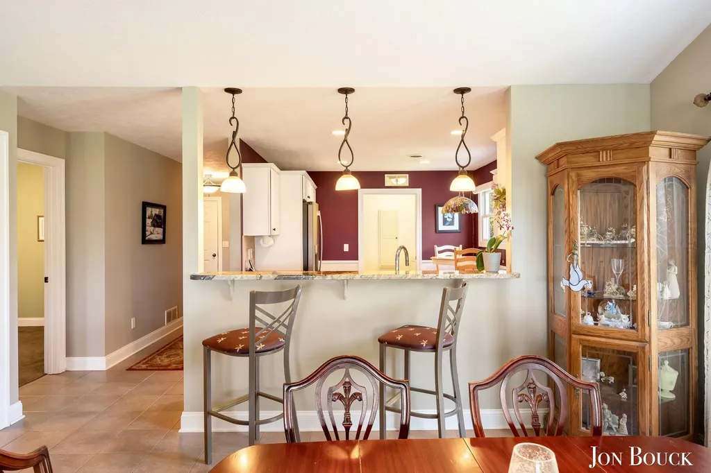 2940 Grand Isle Drive NE Plainfield Charter Township MI 49306