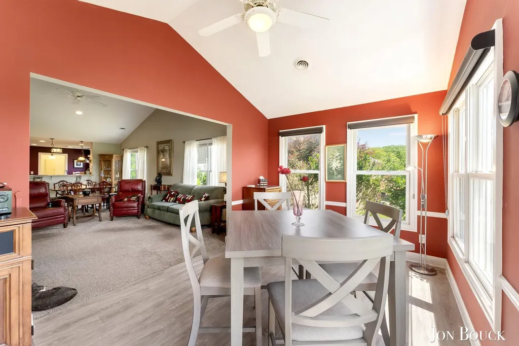 2940 Grand Isle Drive NE Plainfield Charter Township MI 49306