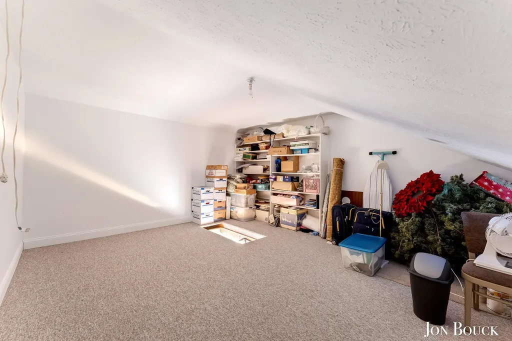 2940 Grand Isle Drive NE Plainfield Charter Township MI 49306