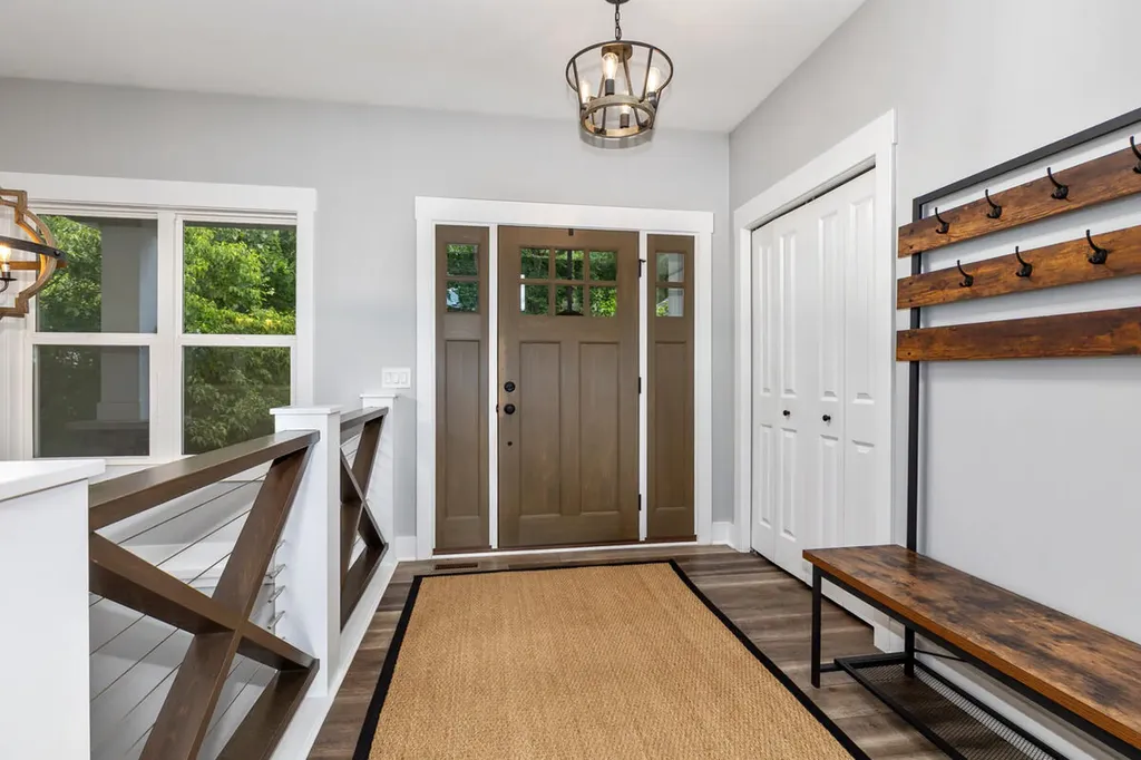 10999 Old Oak Drive Eureka Township MI 48838