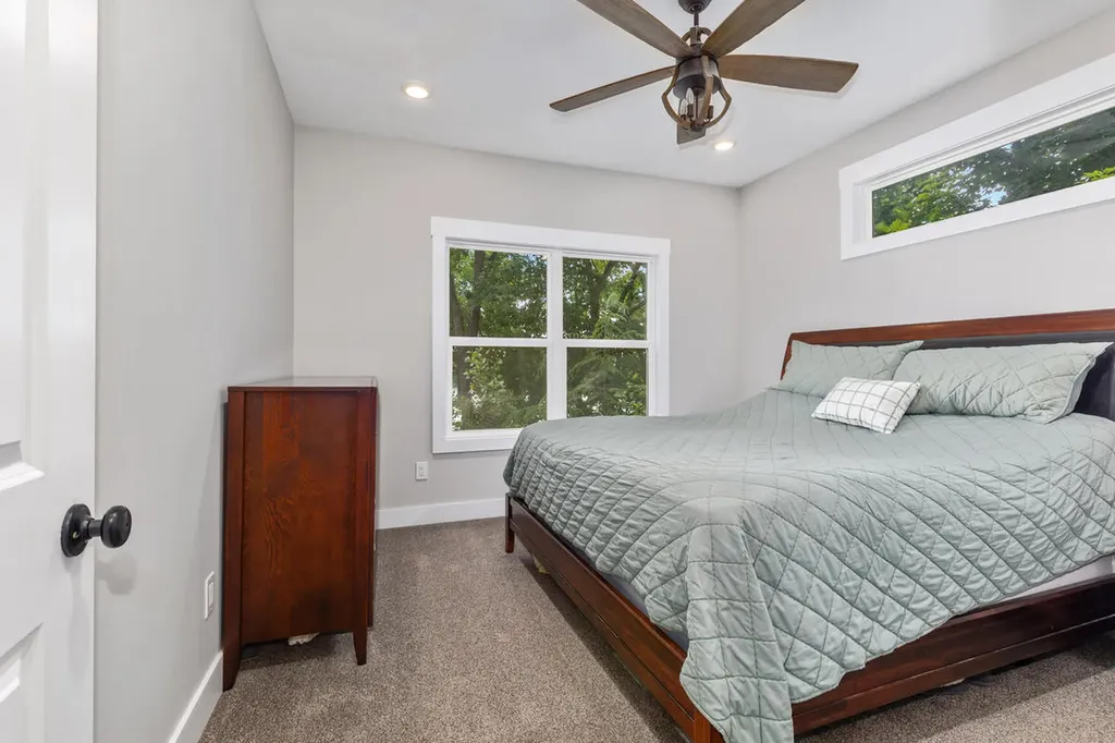 10999 Old Oak Drive Eureka Township MI 48838