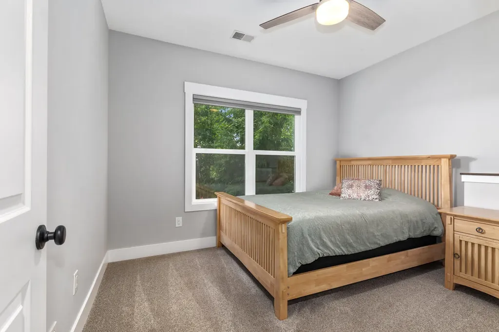 10999 Old Oak Drive Eureka Township MI 48838