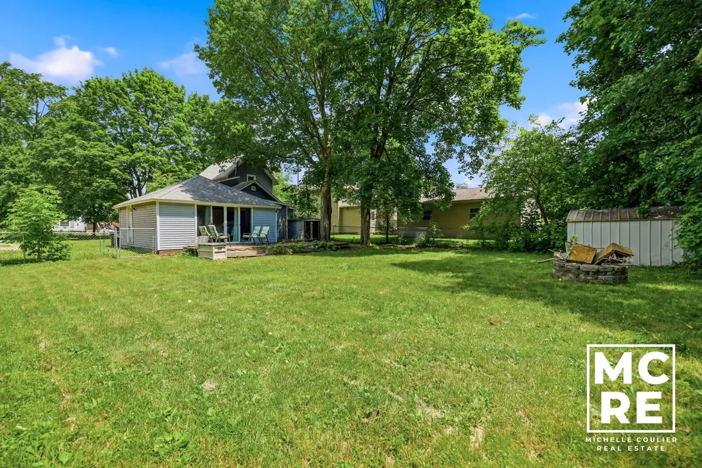 430 E Bond Street Hastings City MI 49058