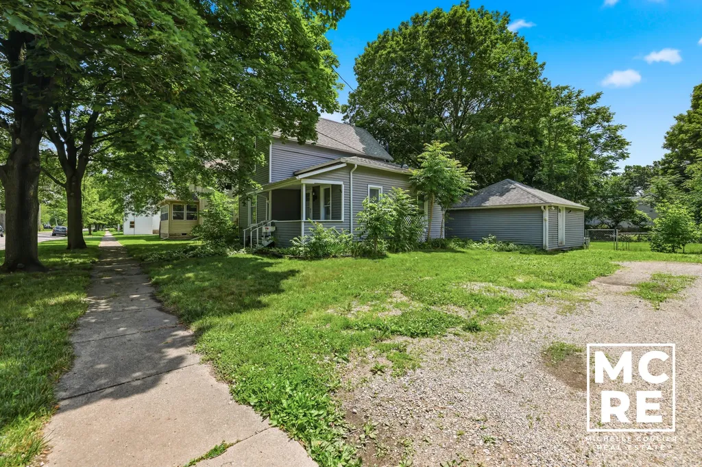 430 E Bond Street Hastings City MI 49058