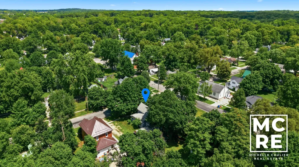 430 E Bond Street Hastings City MI 49058