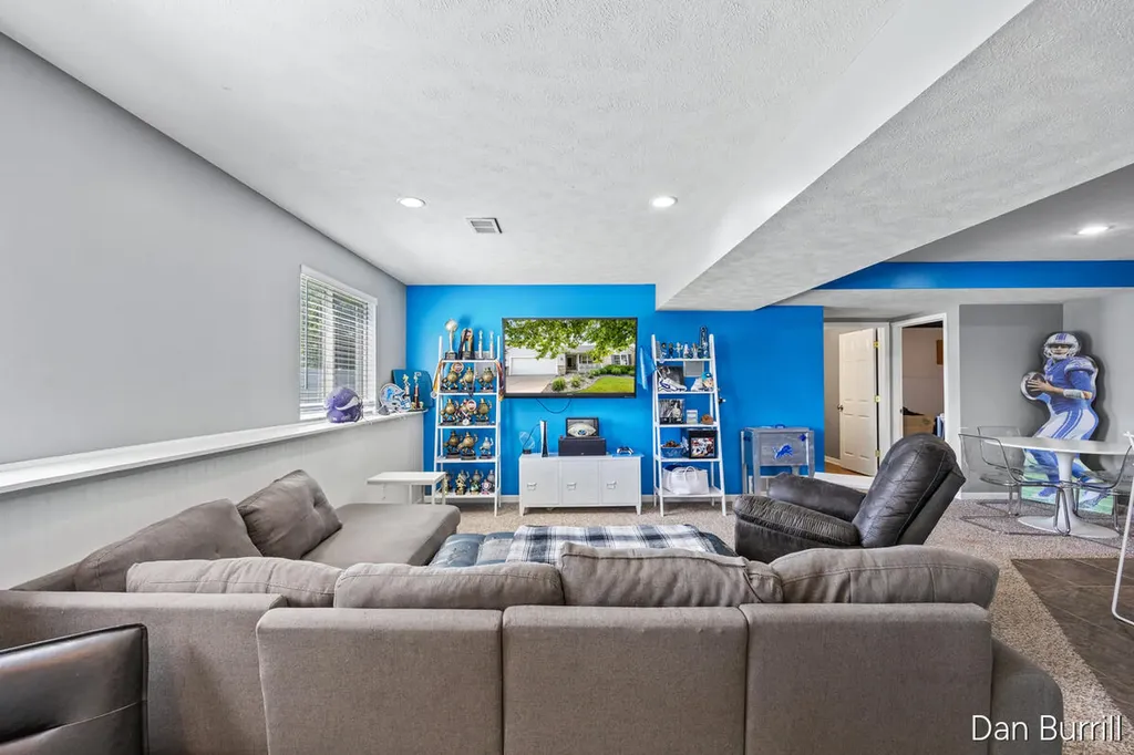 2896 Barcroft Drive SW Wyoming City MI 49418