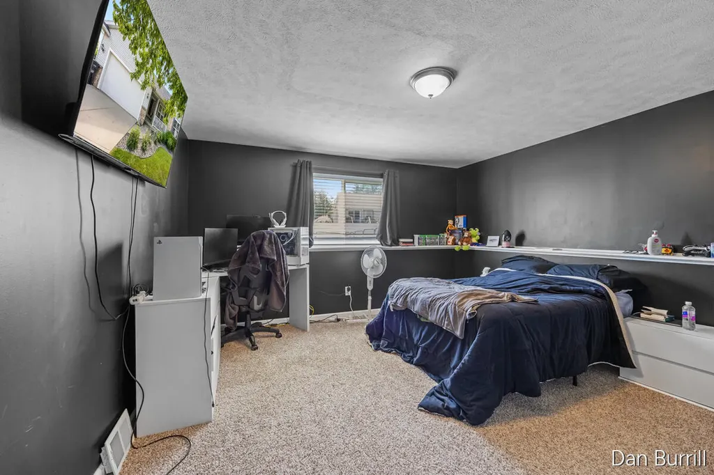 2896 Barcroft Drive SW Wyoming City MI 49418