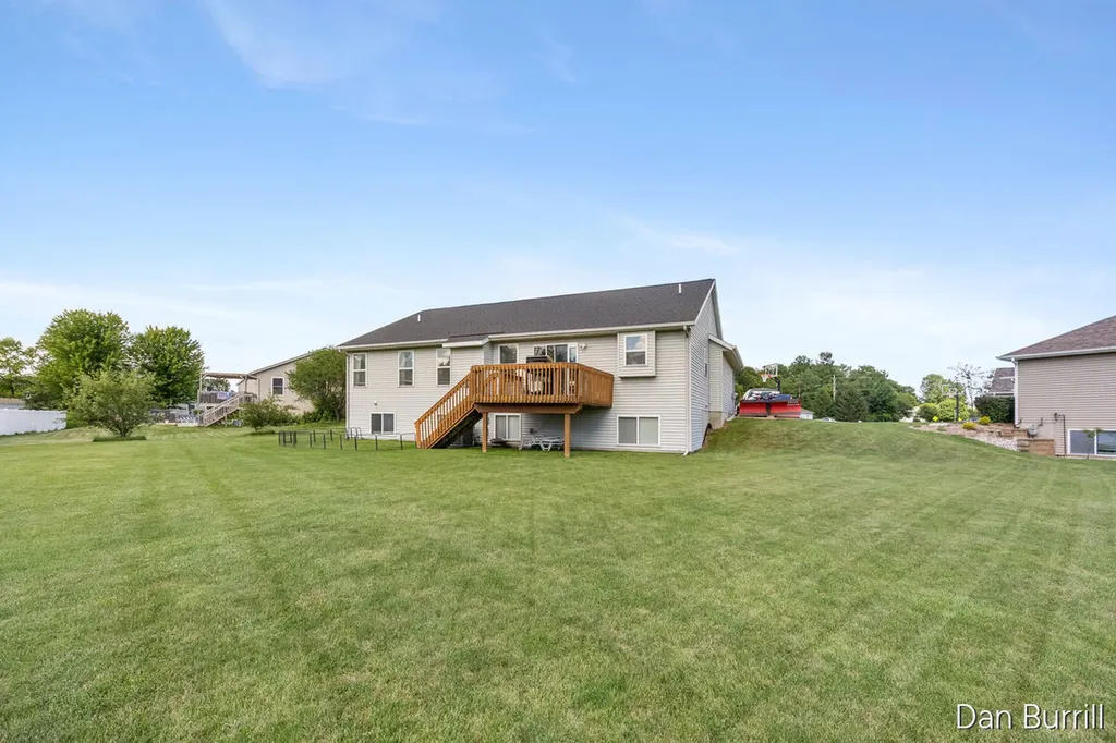 2896 Barcroft Drive SW Wyoming City MI 49418