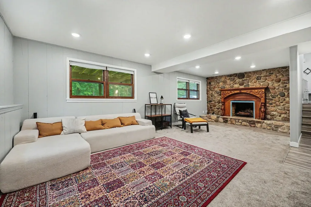3920 Simonelli Road Fruitland Township MI 49461