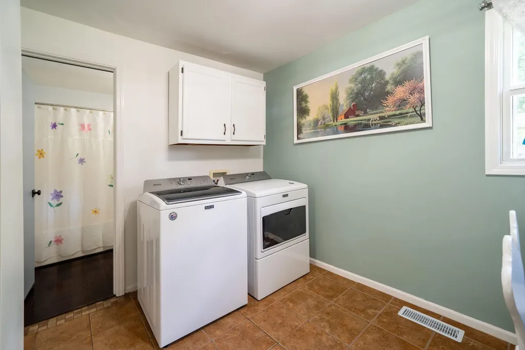 980 E Main Street Ionia Township MI 48846