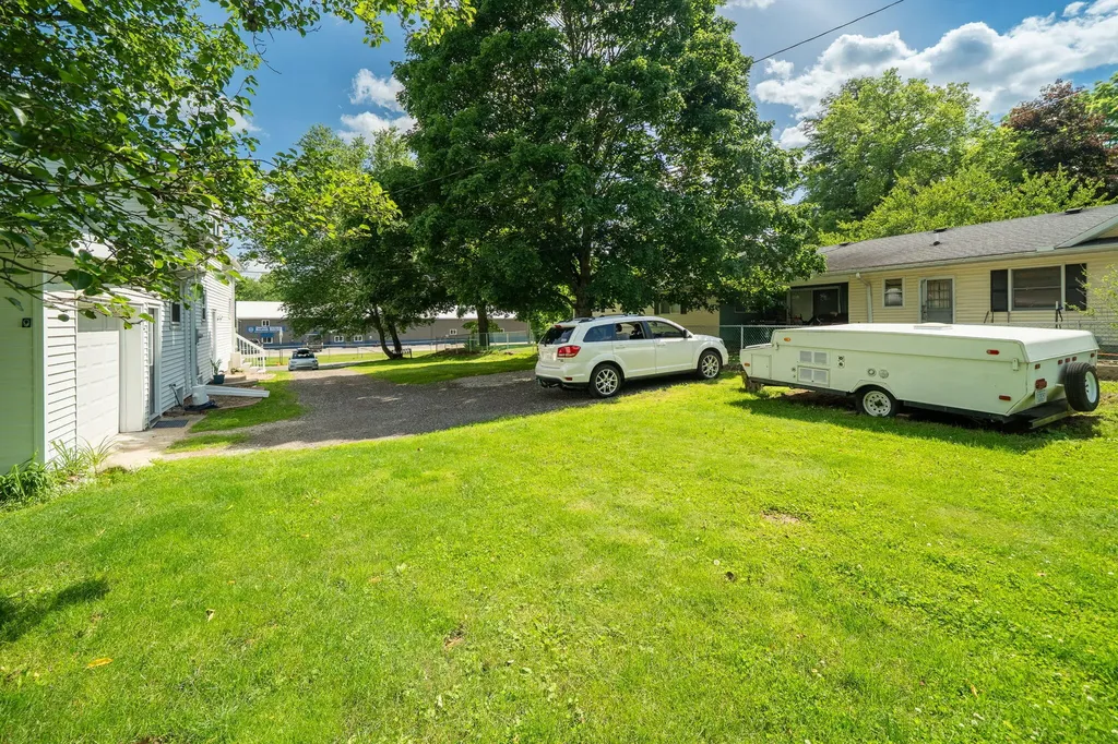980 E Main Street Ionia Township MI 48846