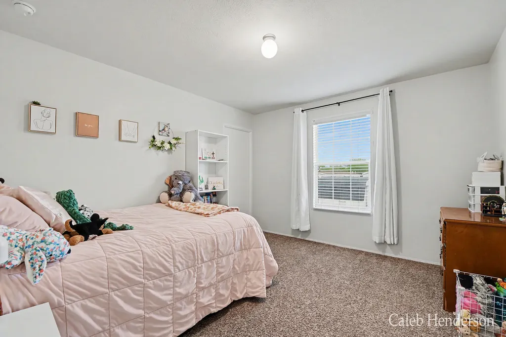 1131 Glasgow Avenue Leighton Township MI 49348