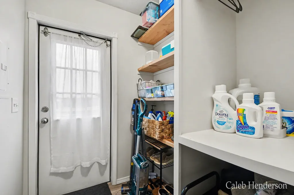 1131 Glasgow Avenue Leighton Township MI 49348