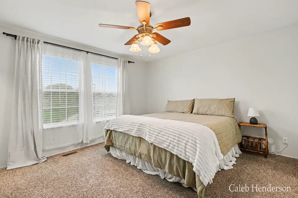 1131 Glasgow Avenue Leighton Township MI 49348