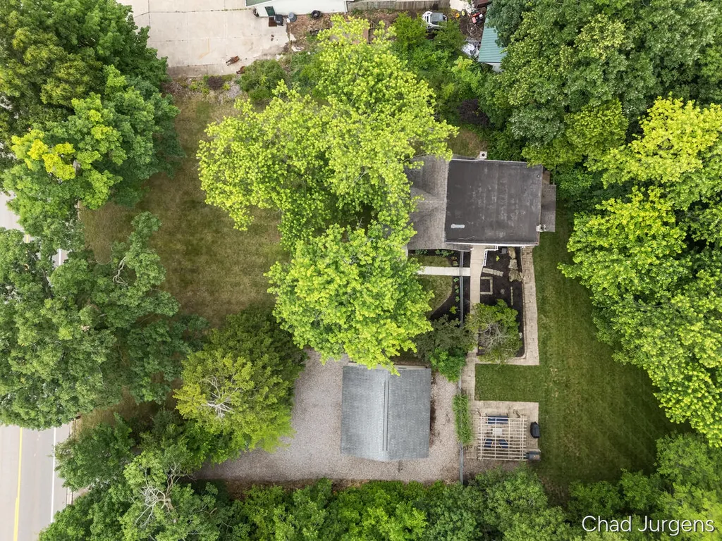 931 4 Mile Road NE Plainfield Charter Township MI 49525