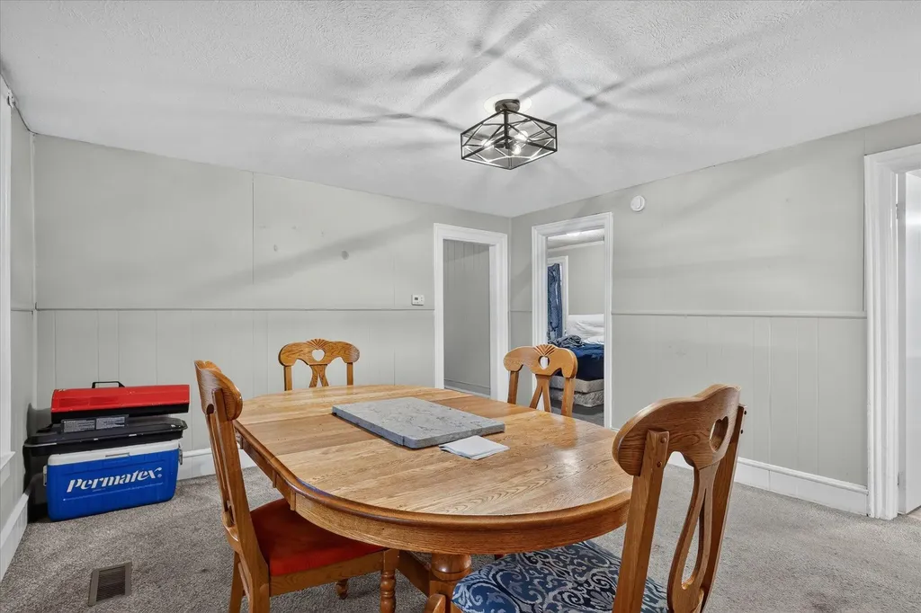 129 Palmer Street NE Grand Rapids City MI 49505