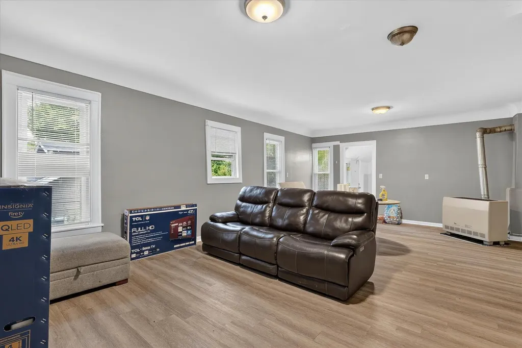 129 Palmer Street NE Grand Rapids City MI 49505
