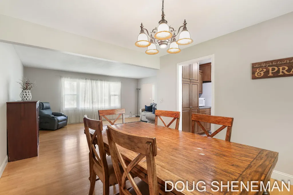 5143 Wembley Court SW Wyoming City MI 49509