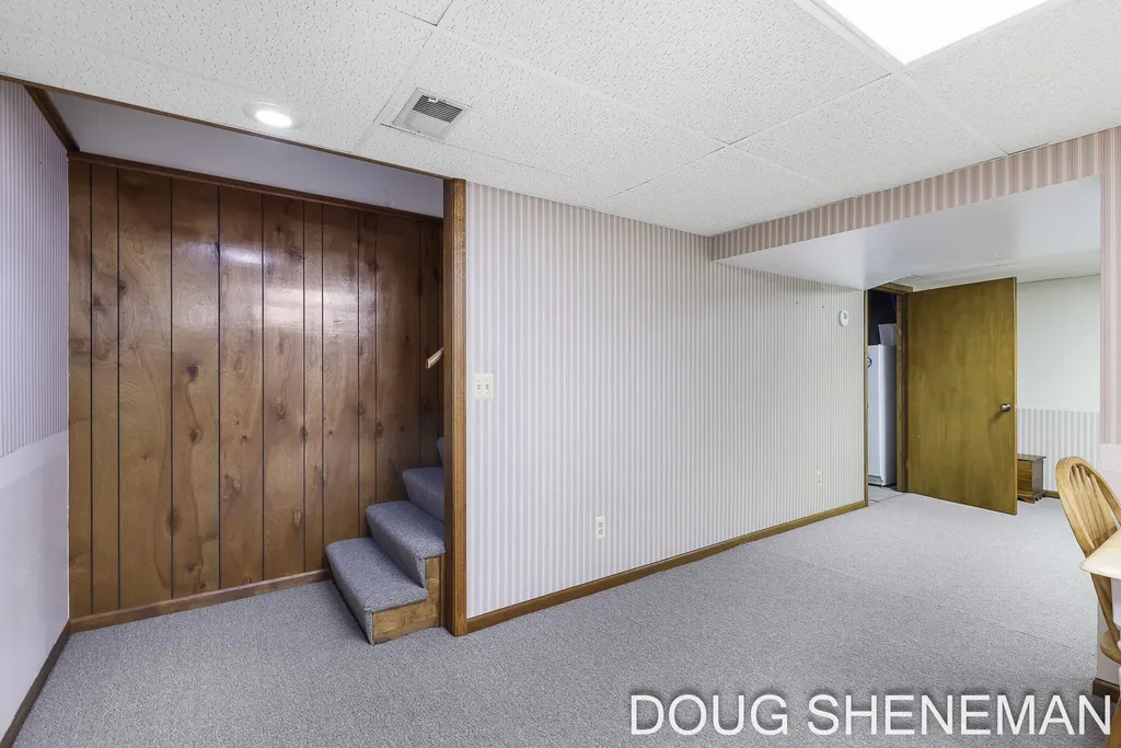 5143 Wembley Court SW Wyoming City MI 49509