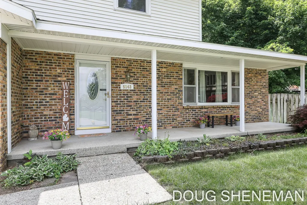 5143 Wembley Court SW Wyoming City MI 49509