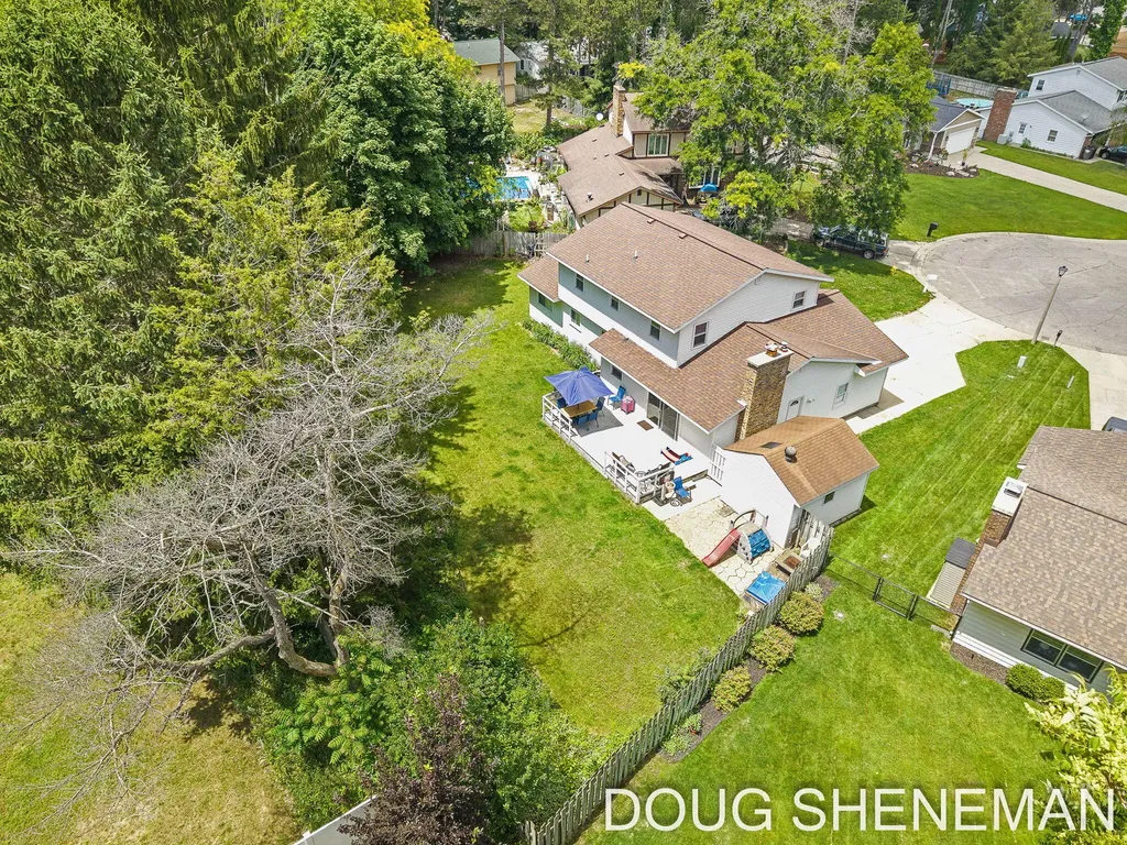 5143 Wembley Court SW Wyoming City MI 49509
