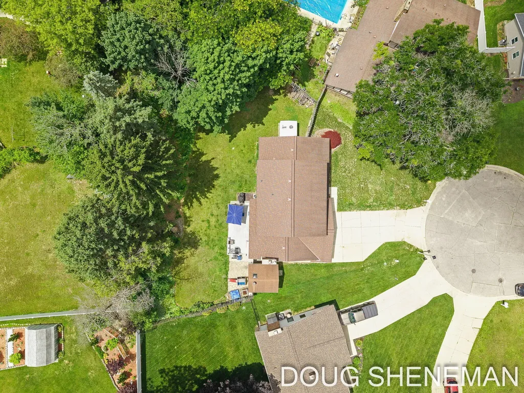 5143 Wembley Court SW Wyoming City MI 49509