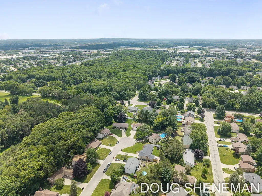 5143 Wembley Court SW Wyoming City MI 49509