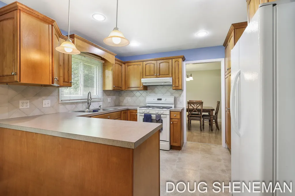 5143 Wembley Court SW Wyoming City MI 49509