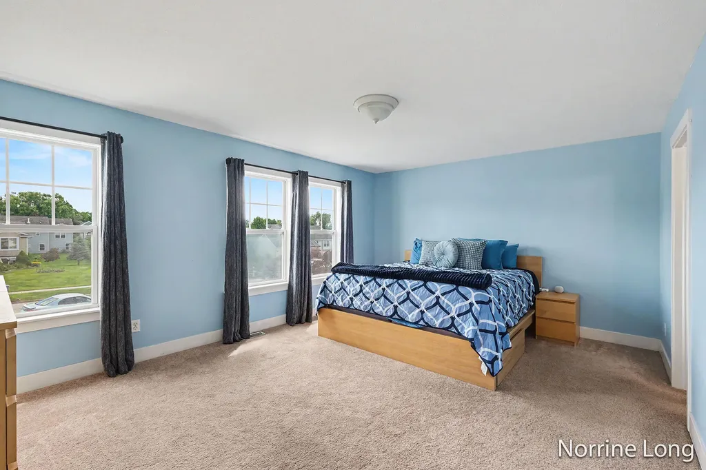 4651 Cider Mill Court NW Walker City MI 49534