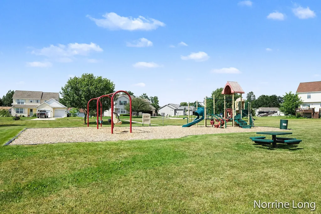4651 Cider Mill Court NW Walker City MI 49534