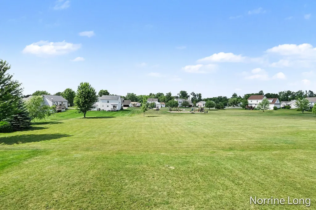 4651 Cider Mill Court NW Walker City MI 49534
