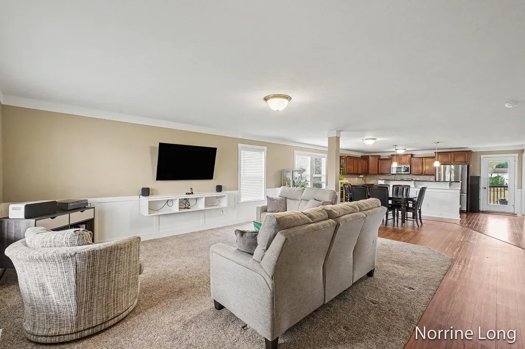 4651 Cider Mill Court NW Walker City MI 49534