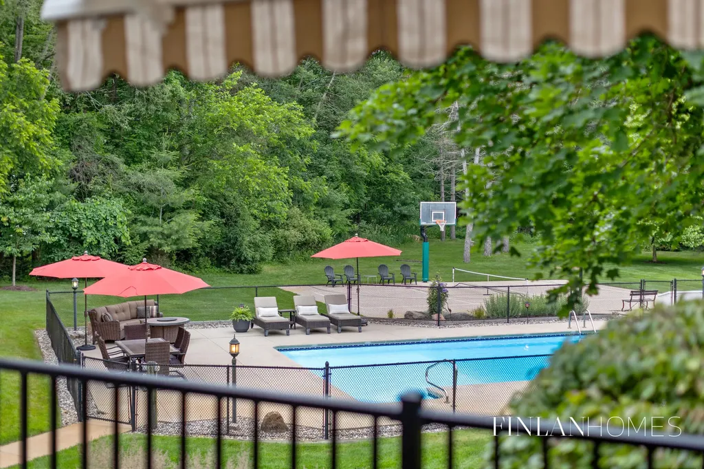10310 E Rivershore Drive SE Caledonia Township MI 49302