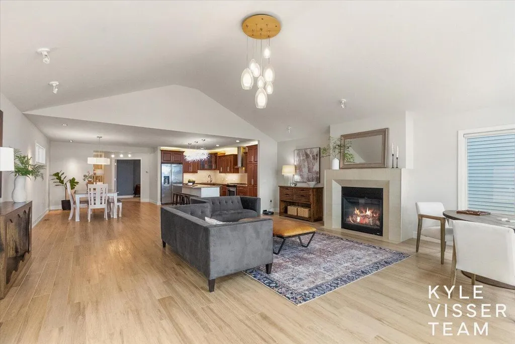 7007 Goldenrod Avenue NE Cannon Township MI 49341