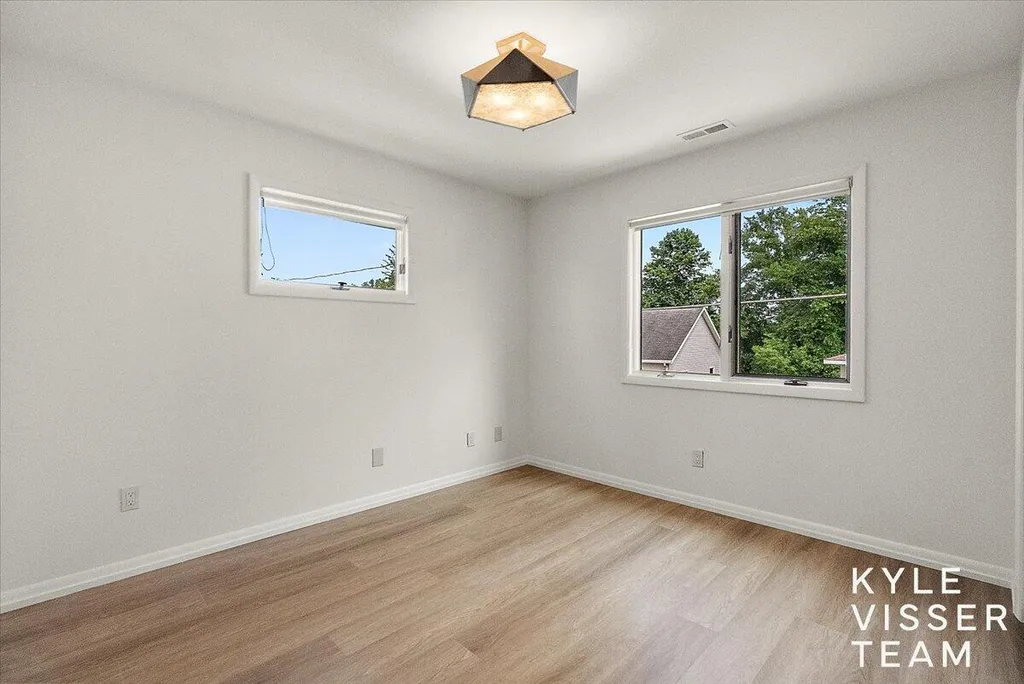 7007 Goldenrod Avenue NE Cannon Township MI 49341