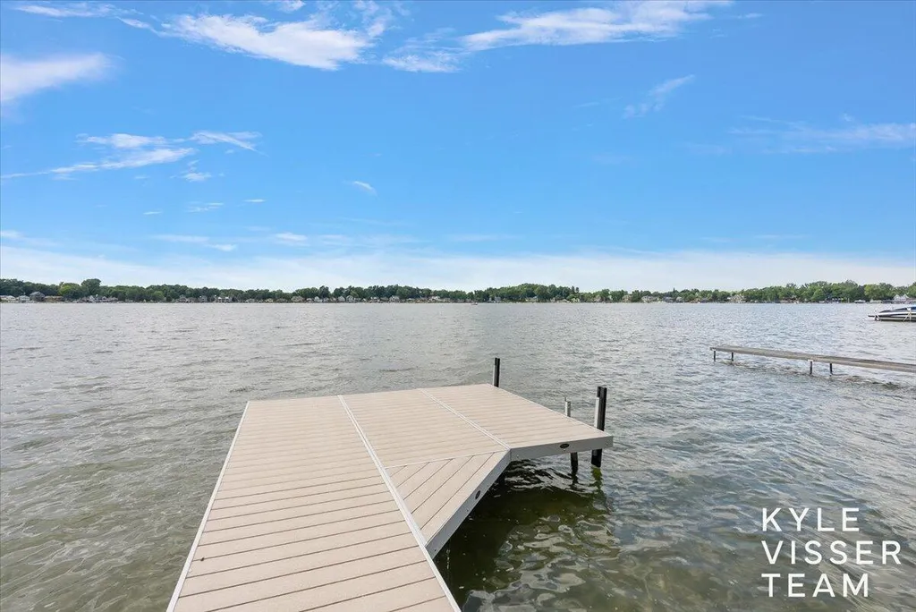 7007 Goldenrod Avenue NE Cannon Township MI 49341