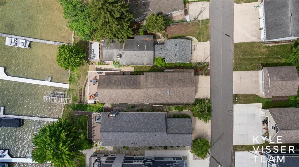 7007 Goldenrod Avenue NE Cannon Township MI 49341