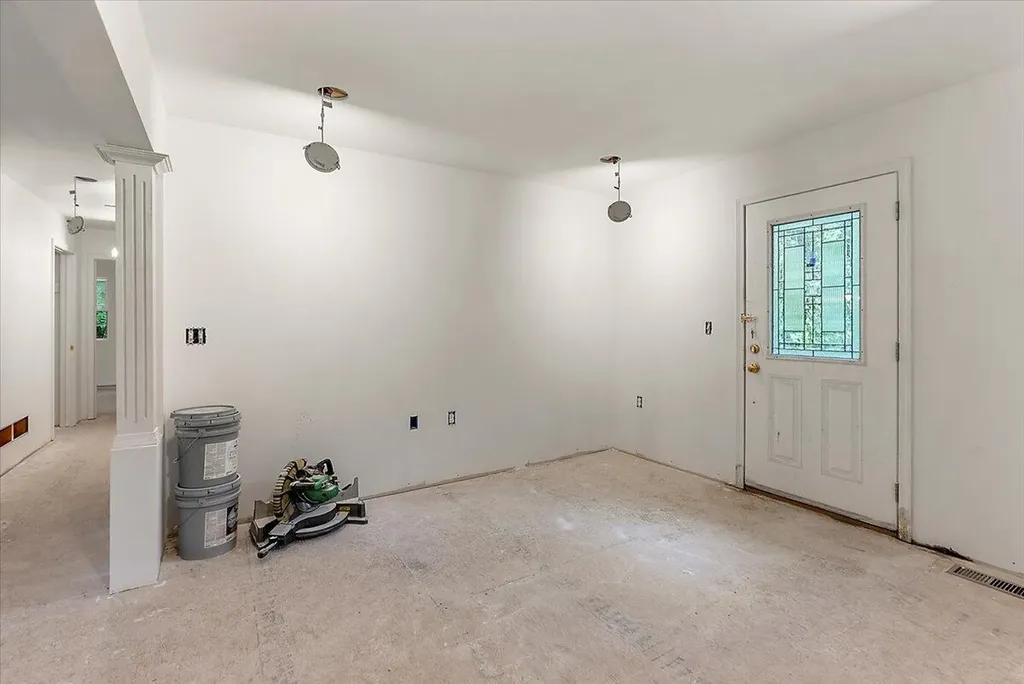 8945 Vergennes Street SE Ada Township MI 49301