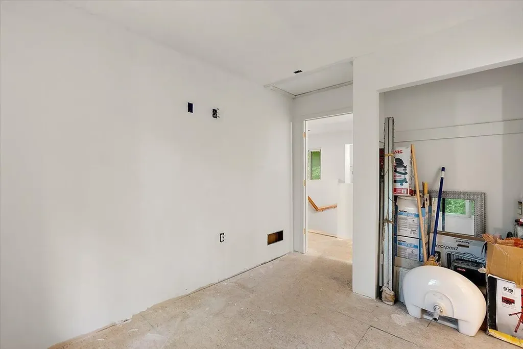8945 Vergennes Street SE Ada Township MI 49301